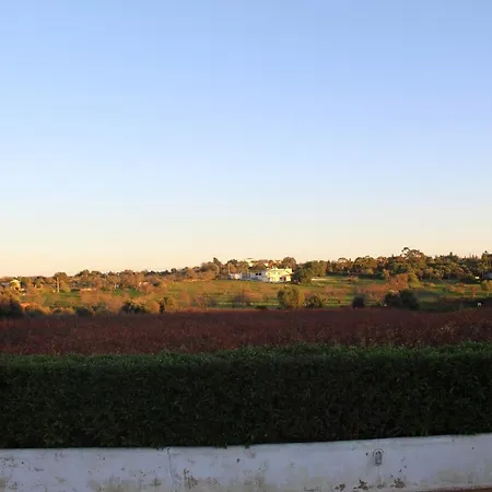 Κατάλυμα σε φάρμα Wine House